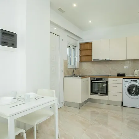 Voula شقة فاليراكي