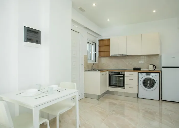 Voula 公寓 法里拉基